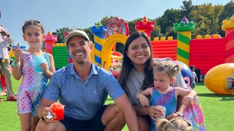 A Massive Bounce Park, Delivering Family Entertainment 