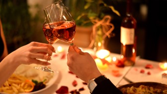 Well Established Upscale Casual Restaurant & Bar with Loyal Following