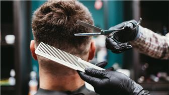 Established Barber Shop for Sale: Loyal Clients & High Foot Traffic!