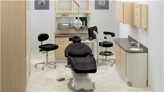 Dental Equip. Repair Truck for Sale