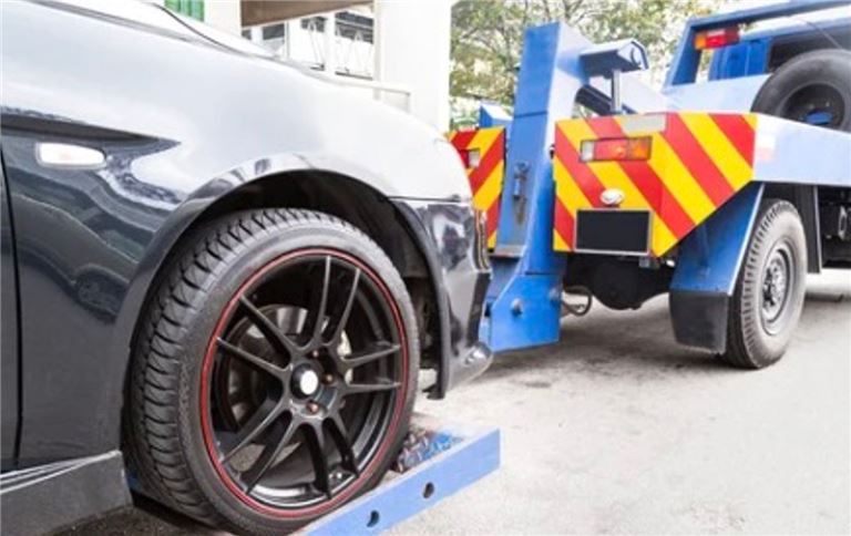 Towing Image
