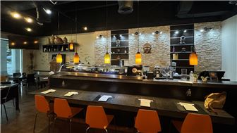Successful Japanese Restaurant Established in 2010.