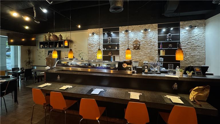 Sushi Bar