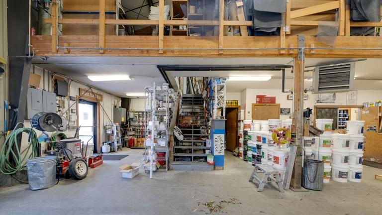 Shop View 3