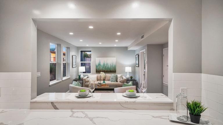 Kitchen to living Room 