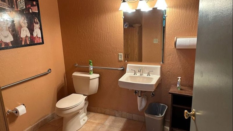 Bathroom 2