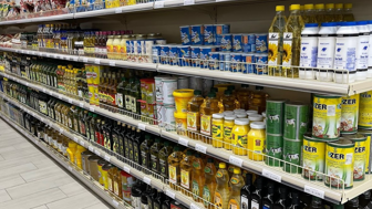 Grocery store with meat department and fully equipped kitchen