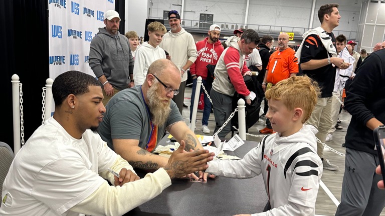 public signing
