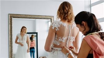 Award-Winning Phoenix Bridal Shop