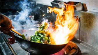 $80K Price Drop Fully Equipped Restaurant Low Lease High Traffic