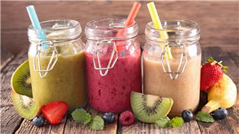 Smoothie Cafe for Sale - Prime Location & Loyal Customer Base!
