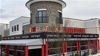Peachtree Corners GA Restaurant and Bar for Sale – High Visibility