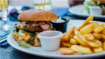Restaurant and Pub in North Hills