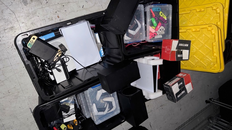 Gamer Towers Consoles and accessories