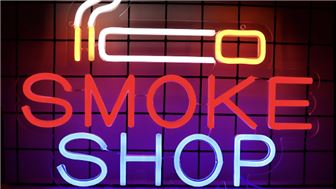 Smoke Shop with Long Lease and Licenses