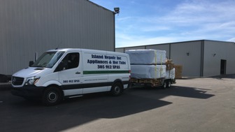 Immediate Profit: Turn-Key Hot Tub Service & Sales