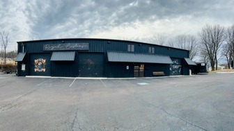 Great business opportunity w/amazing cash flow includes real estate!