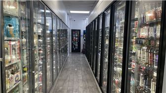 High-volume Beer & Wine Mart, 2023 Remodeled, Turnkey, Great Location!