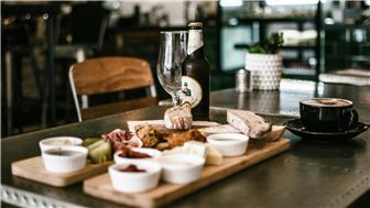 Popular Modern American Restaurant In Carbon County