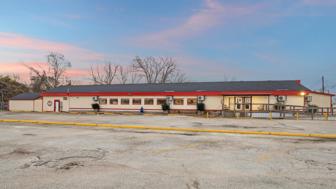 Established Turnkey Country Kitchen Restaurant
