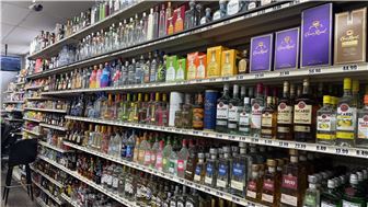 Liquor Store  (1993 Built) In Detroit