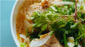 Noodle Restaurant-Convertible-Near University