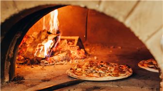 Pizzeria & Italian Restaurant in Upscale Development