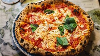 Pizzeria Restaurant, Prime Location, Seller Financing