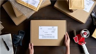 Well established printing & shipping business in prime location