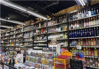 Prime Location in one of Most Expansive  Cities in MI