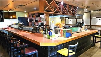 Well known Japanese Restaurant with liquor license in Pembroke Pines