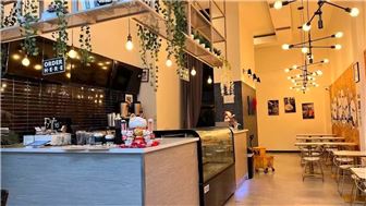Japanese Cafe & Restaurant for Sales