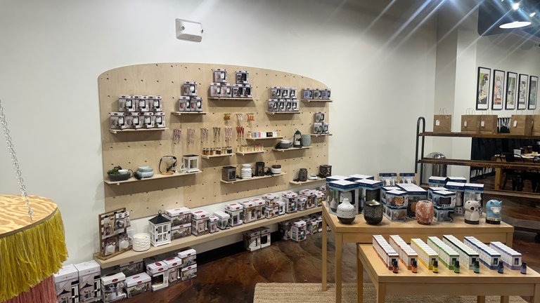 Newport, KY retail shelving setup