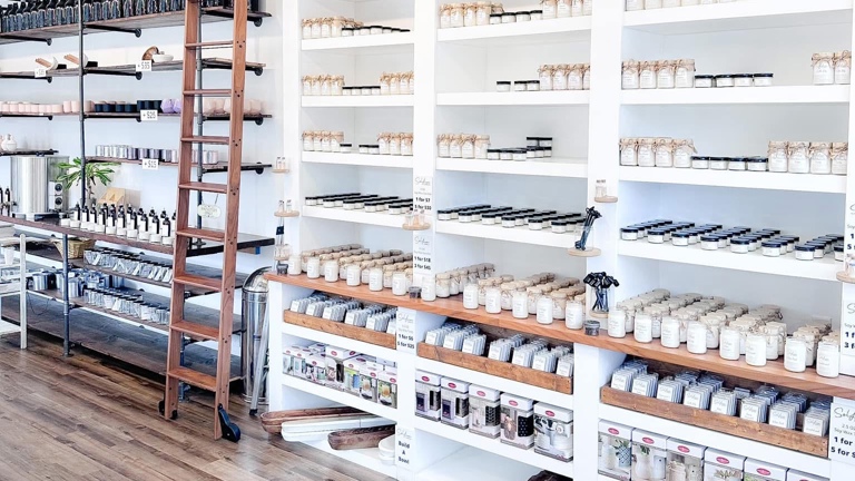 Candle Bar and Fragrance Bar setup (Berea) 