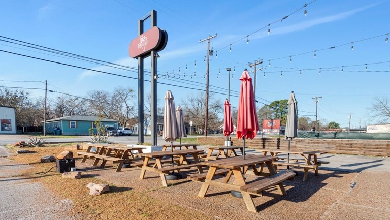Seating area