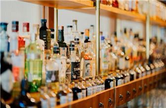 LIQUOR HIGH VOL, HELP RUN, PARKING, FLAGSHIP STORE
