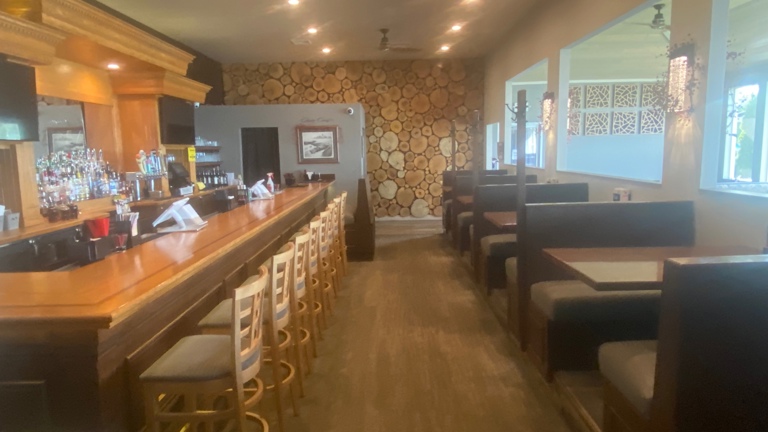 Woody’s Bar seating