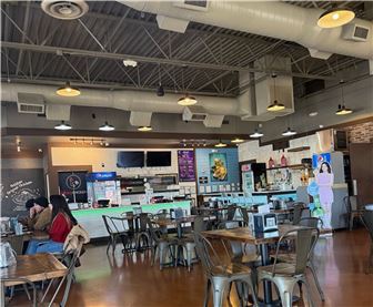 Great location for a BBQ chicken restaurant!