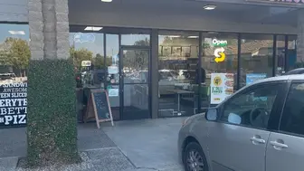 Pizza Factory for Sale with or without the Franchise Title