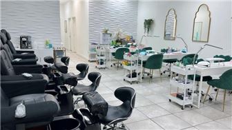 Highly Profitable Nail Salon for sale !!!!!