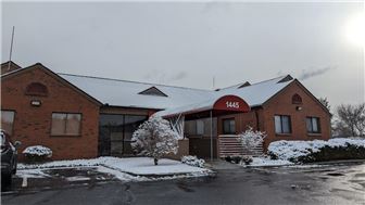 listing-image