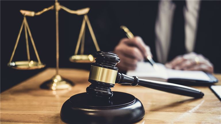 Lawyer
