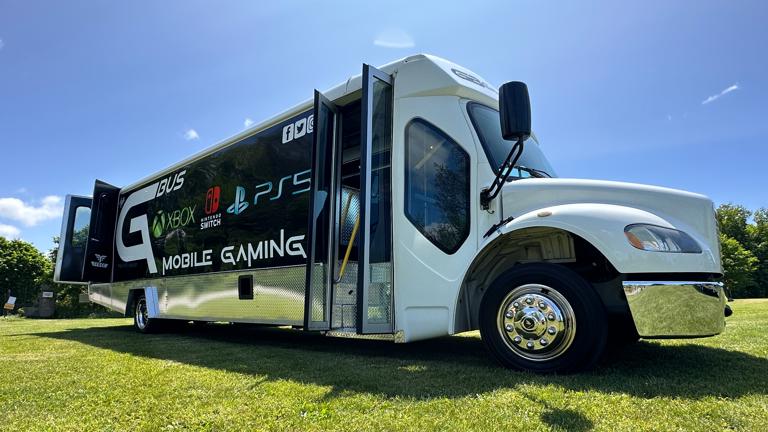 Game Bus Game Bus
