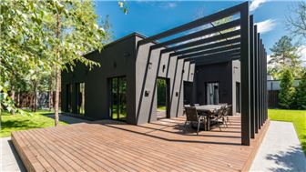 Turnkey Opportunity in High-End Pergola Design & Installation