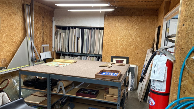 Wall cutter - work table - mats