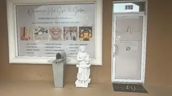 Unique Wellness Spa and Salon concept