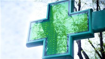 Retail Dispensary & Delivery Located in the Hollywood For Sale