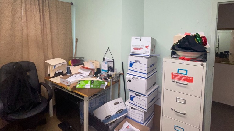 1 out of the 4 Offices 