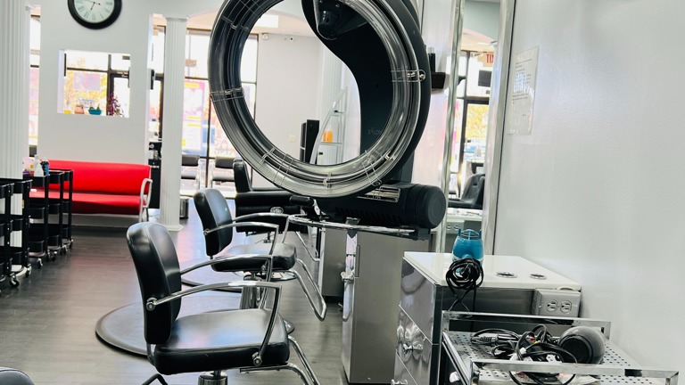 Salon For Sale