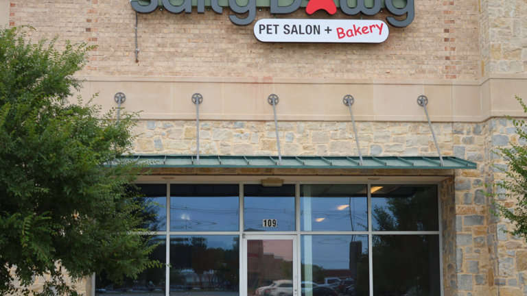 Salon Storefront